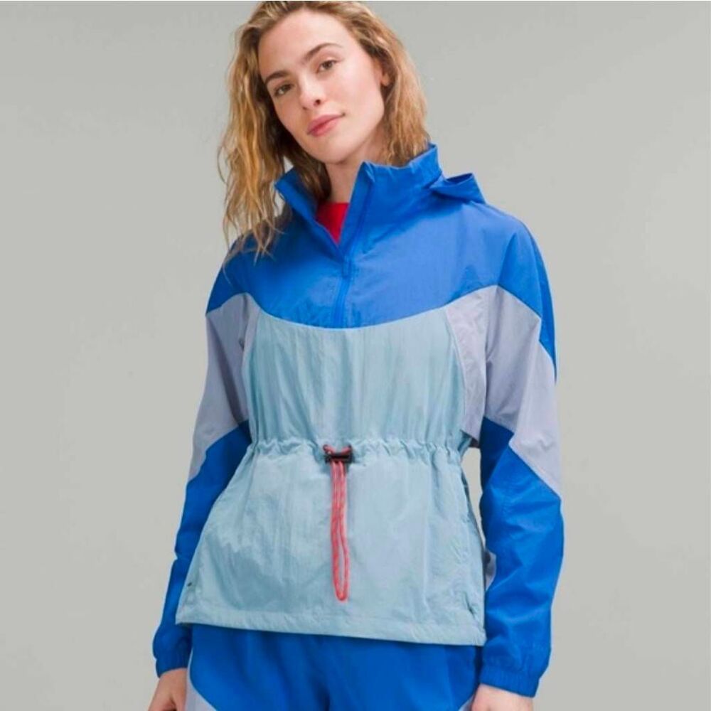 Lululemon Evergreen Anorak Wild Bluebell/Cascade Blue /Lavender Dusk SZ 6